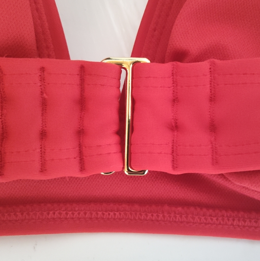 NWT Shade & Shore Women's Red Bikini Top With Tie Straps | Medium 8-10 - Picture 4 of 7